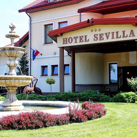 Hotel Sevilla Rawa Mazowiecka Esterno foto