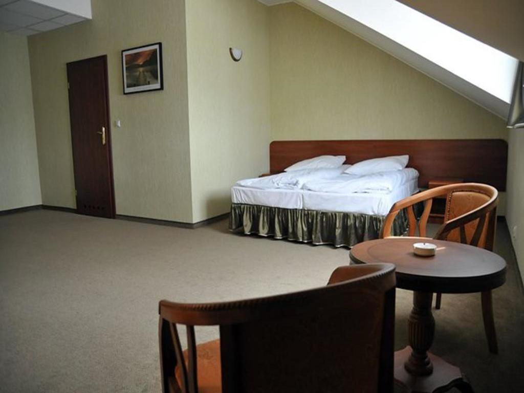 Hotel Sevilla Rawa Mazowiecka Camera foto